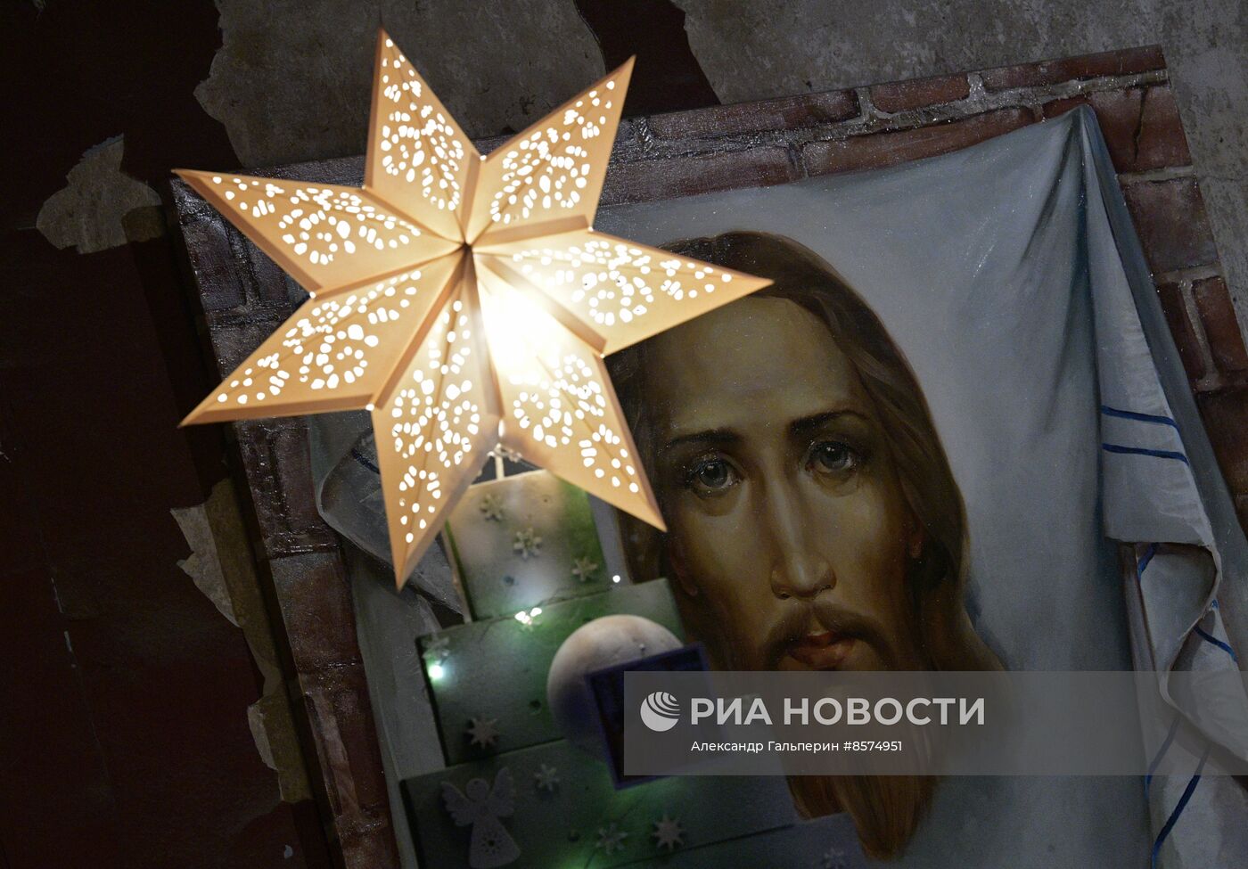  Мультимедийная выставка "Рождество" в лютеранской церкви Анненкирхе