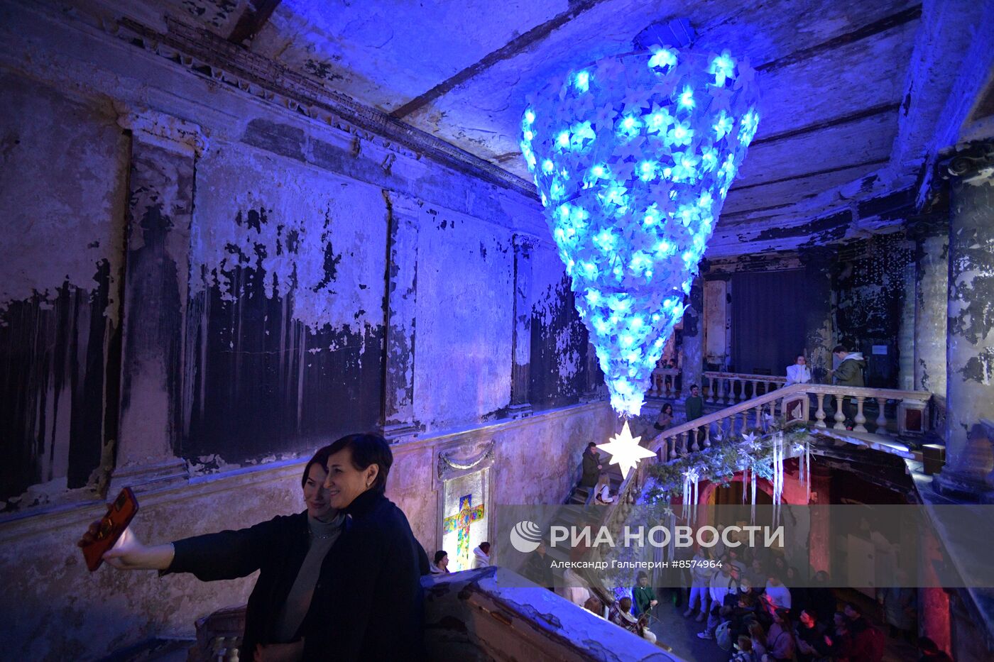  Мультимедийная выставка "Рождество" в лютеранской церкви Анненкирхе