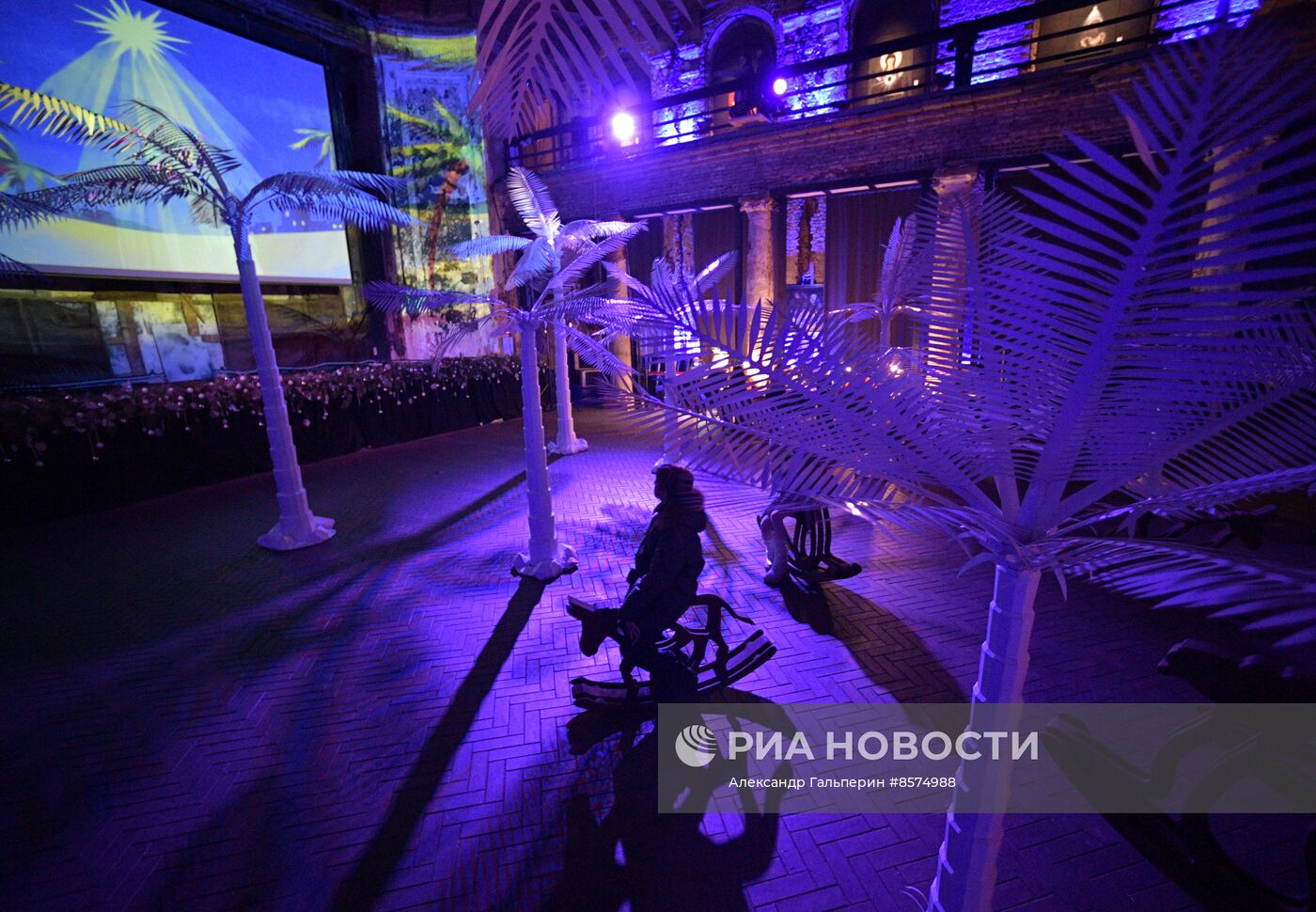  Мультимедийная выставка "Рождество" в лютеранской церкви Анненкирхе