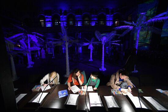  Мультимедийная выставка "Рождество" в лютеранской церкви Анненкирхе