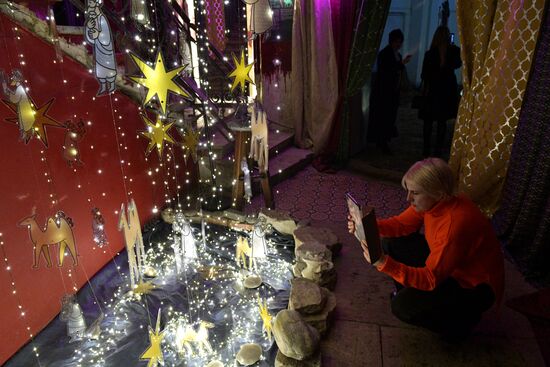  Мультимедийная выставка "Рождество" в лютеранской церкви Анненкирхе