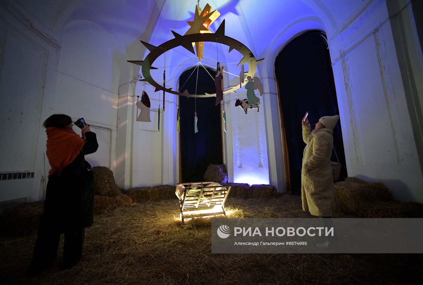  Мультимедийная выставка "Рождество" в лютеранской церкви Анненкирхе