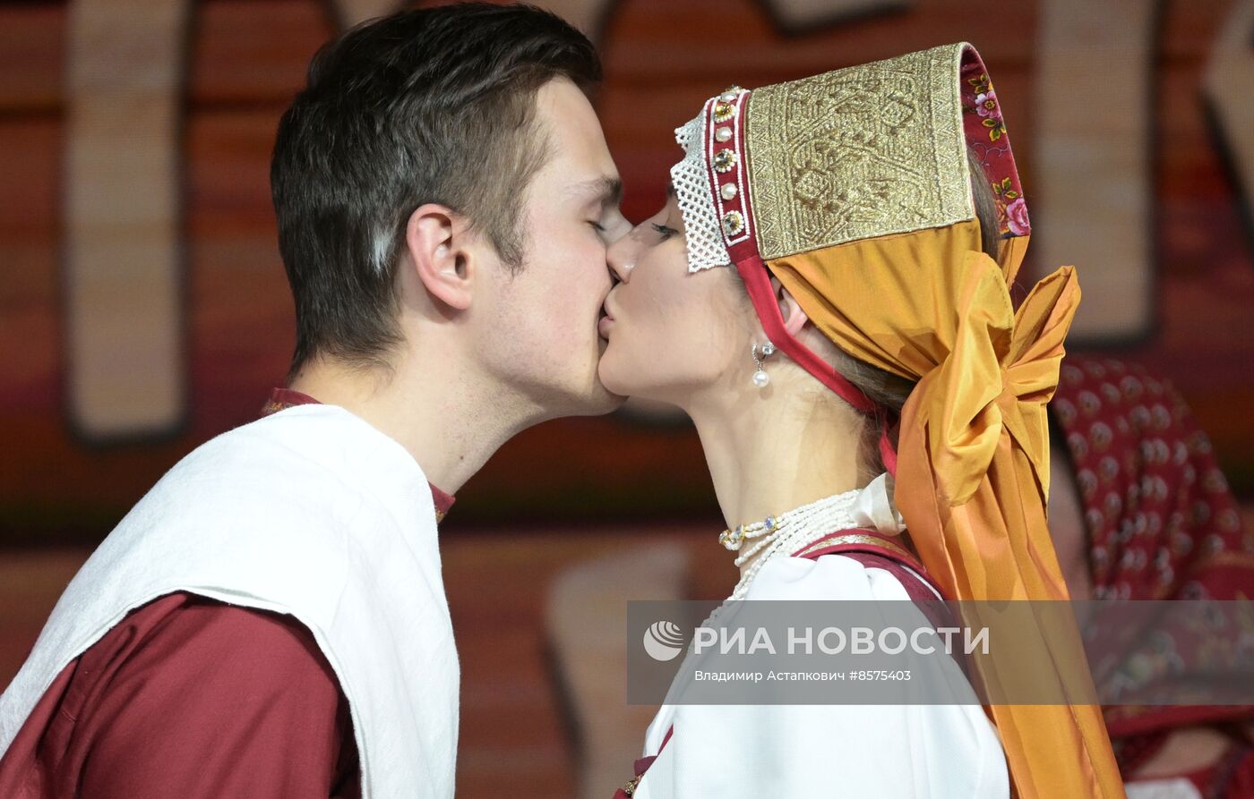 Выставка "Россия". День Региона. Кировская область