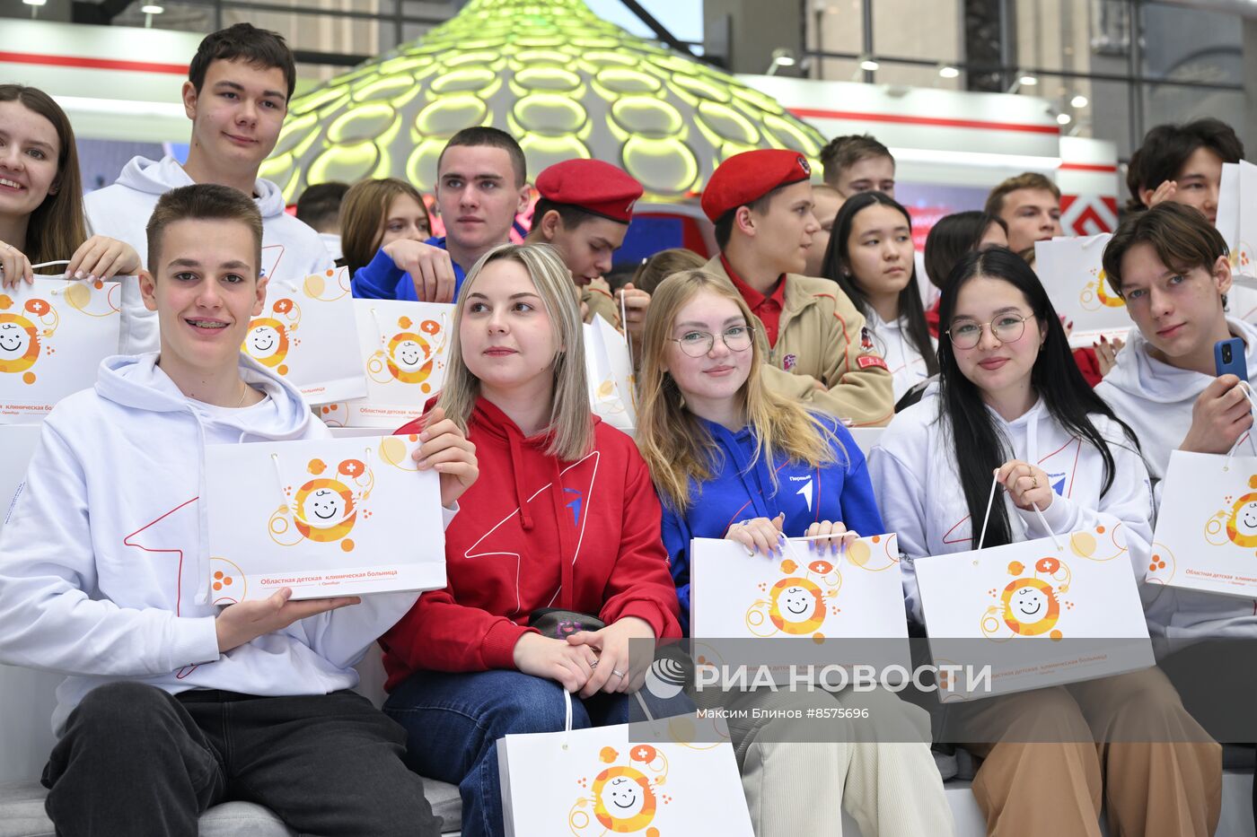 Выставка "Россия". Оренбургская область. День региона