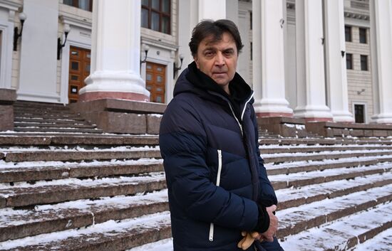 Народный артист России А. Лазарев назначен главным режиссером театра Российской армии