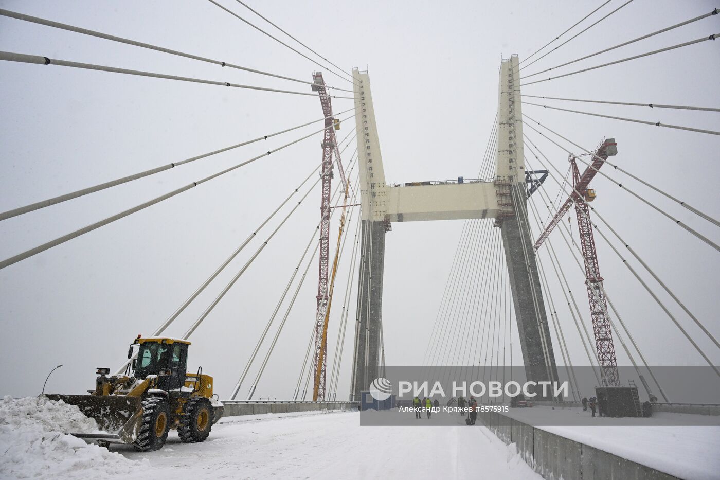 Строительство моста через Обь в Новосибирске 