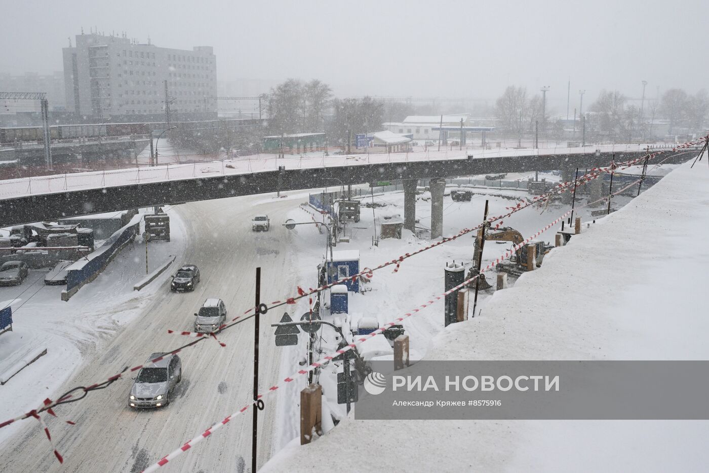 Строительство моста через Обь в Новосибирске 