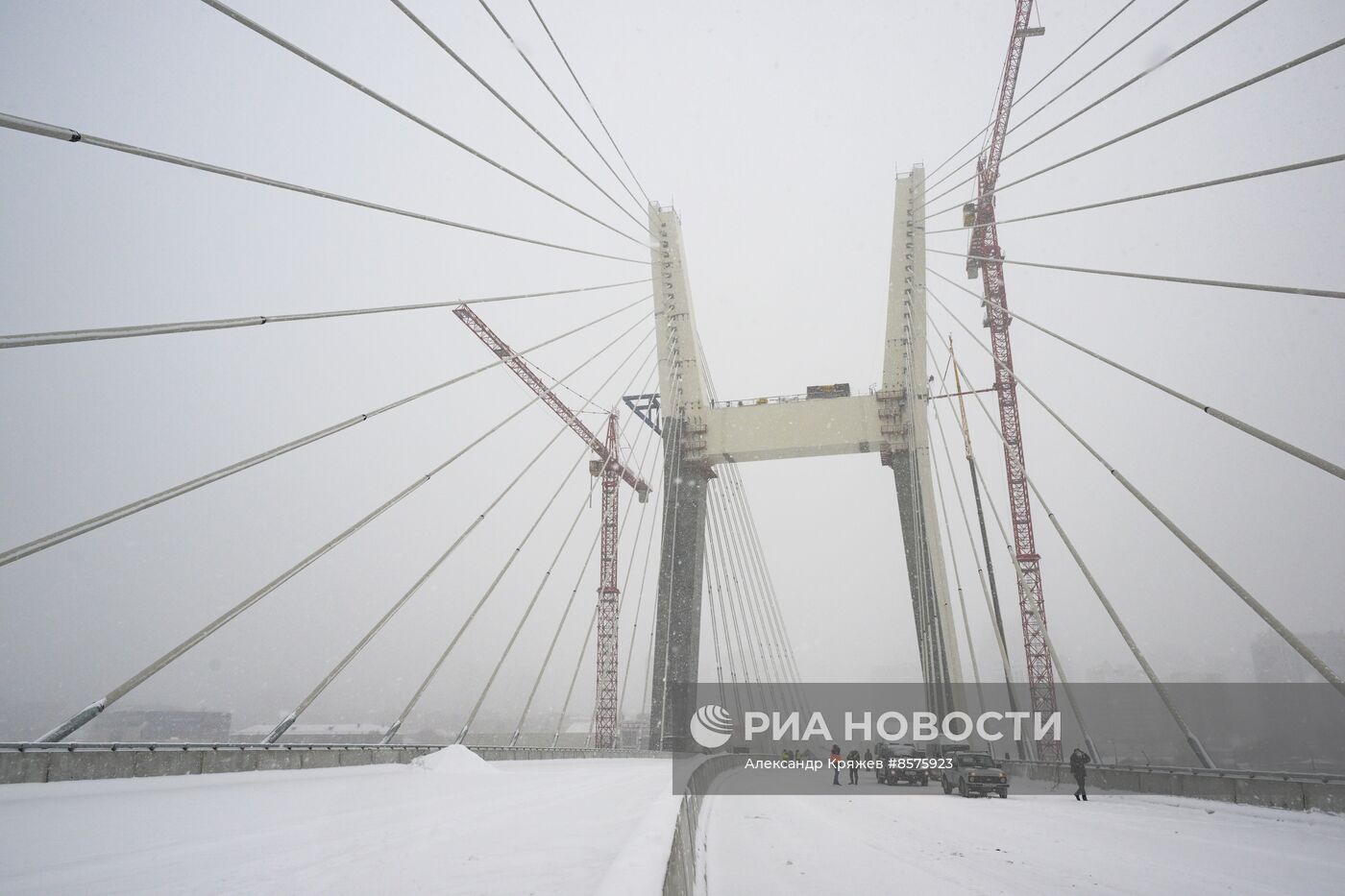 Строительство моста через Обь в Новосибирске 