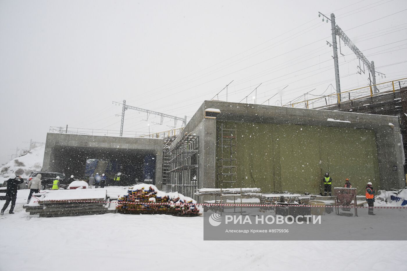 Строительство моста через Обь в Новосибирске 