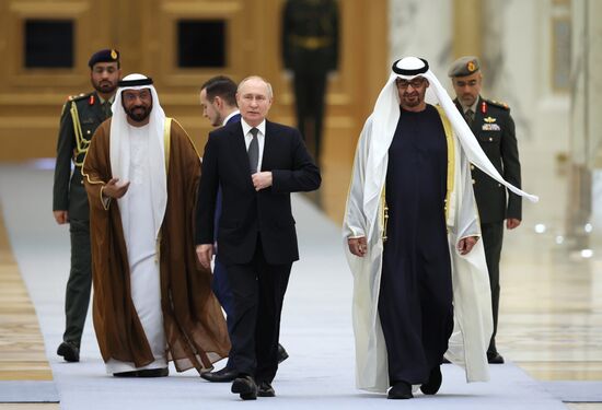 Визит президента РФ В. Путина в ОАЭ