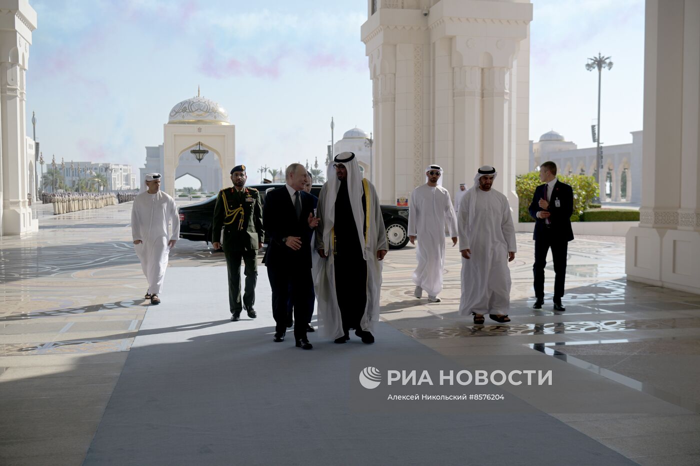 Визит президента РФ В. Путина в ОАЭ