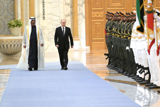 Визит президента РФ В. Путина в ОАЭ