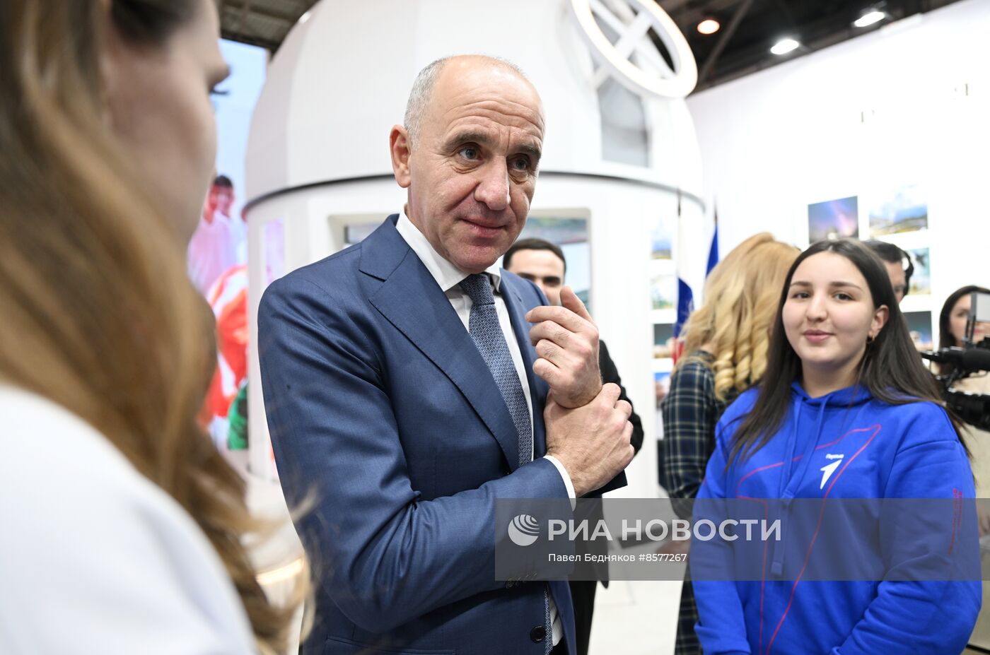 Выставка "Россия". Карачаево-Черкесская Республика. День региона