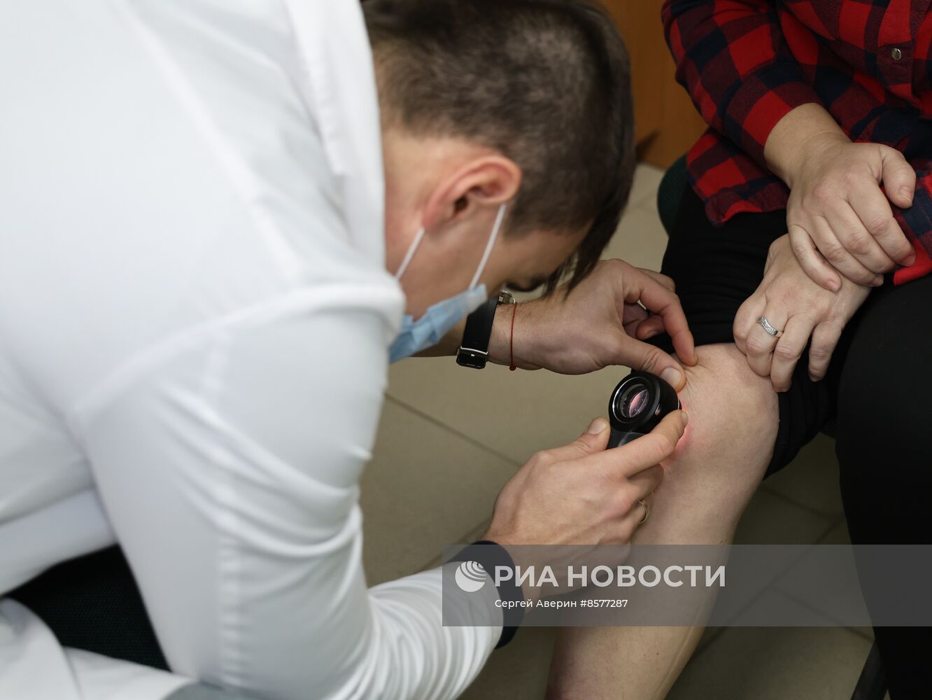 Осмотр жителей Волновахи врачами РОЦ им. проф. Г.В. Бондаря