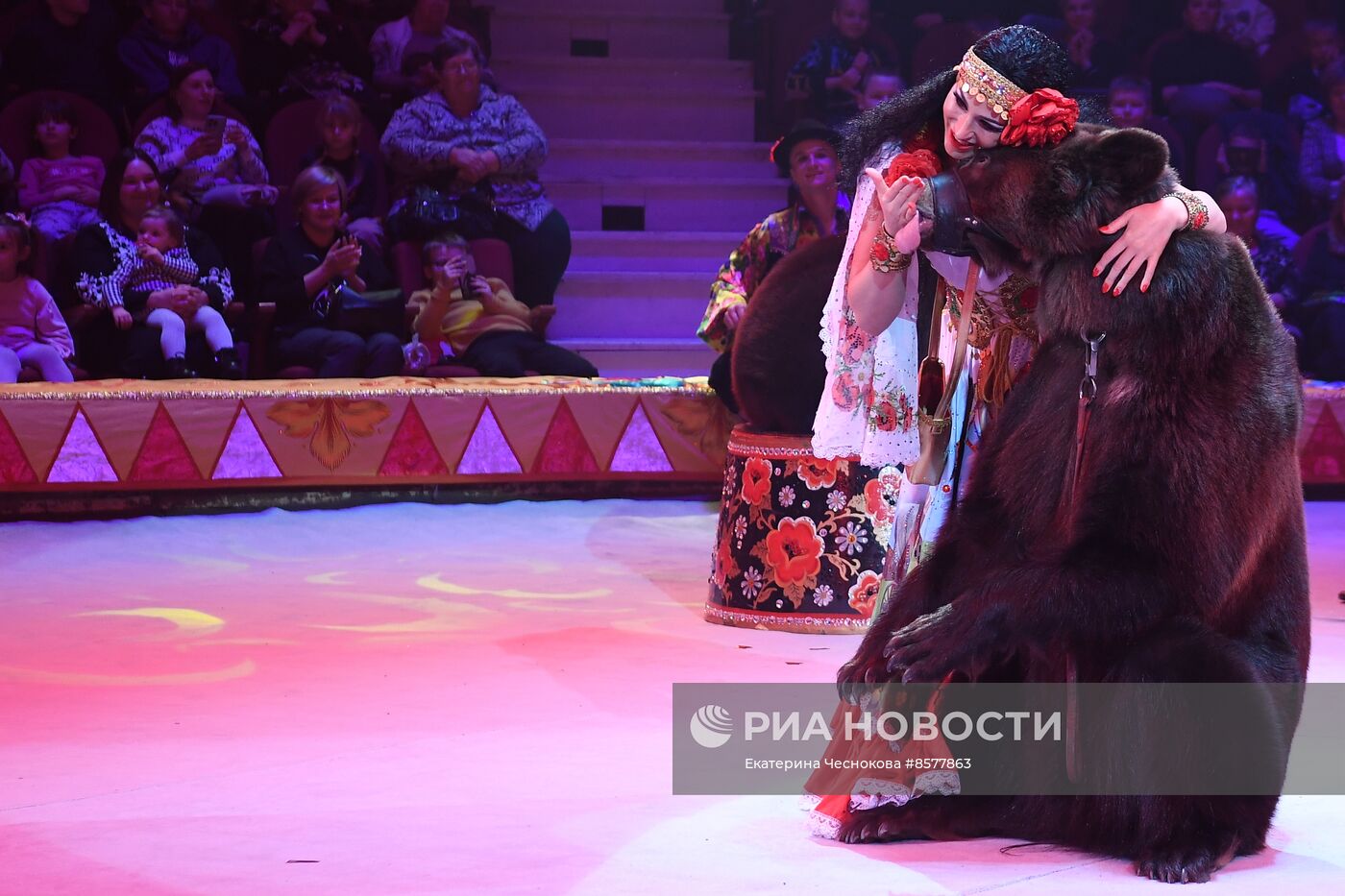 Открытие Международного циркового фестиваля "На языке мира" в Туле