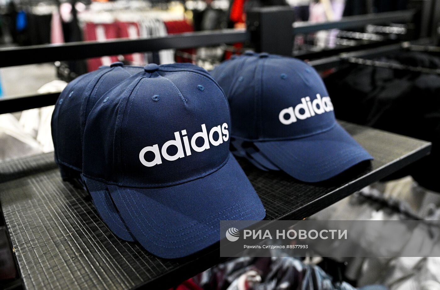 Открытие бывшего магазина Adidas под новой вывеской ASP