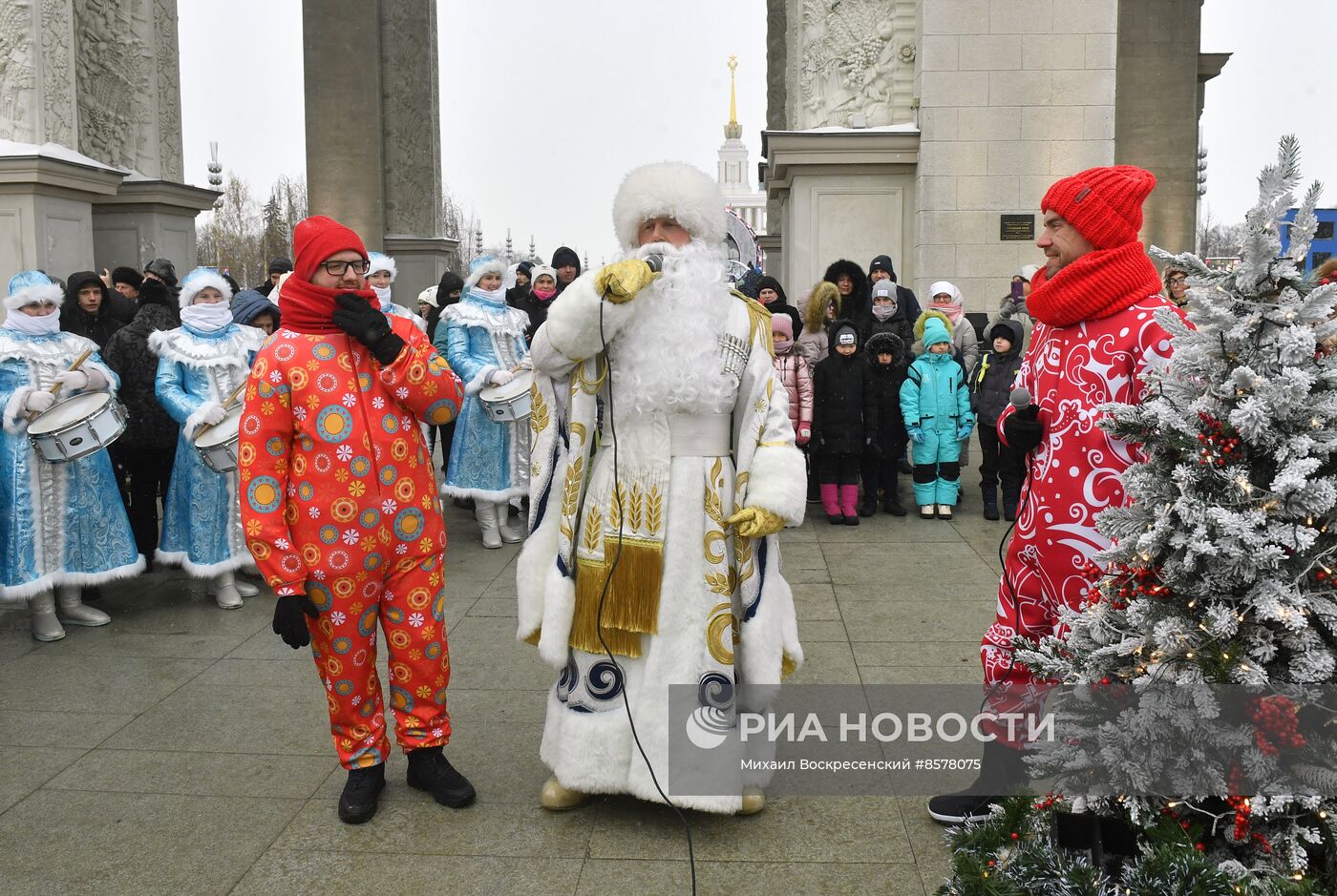 Выставка "Россия". День рождения ставропольского казачьего Деда Мороза