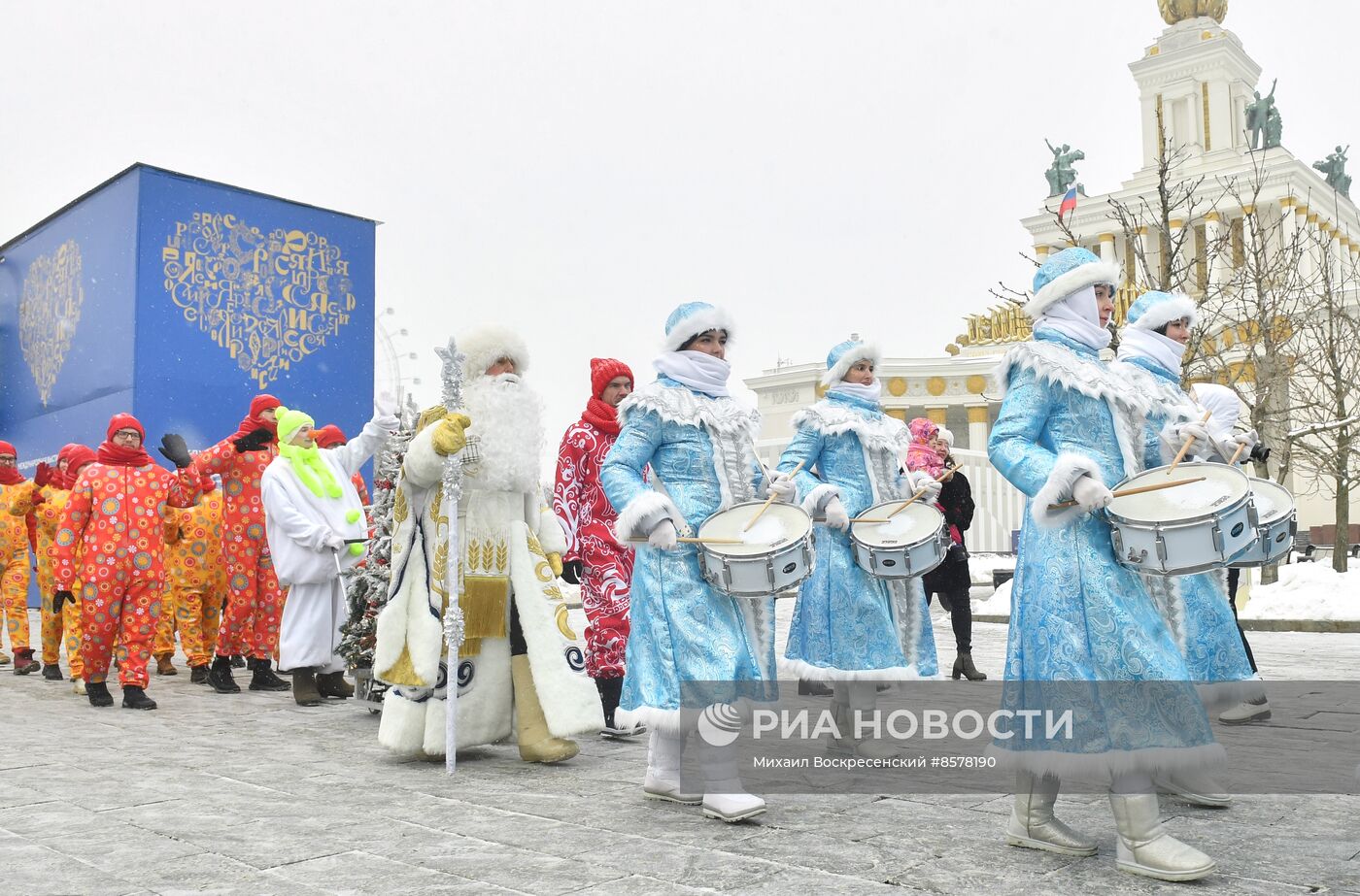 Выставка "Россия". День рождения ставропольского казачьего Деда Мороза