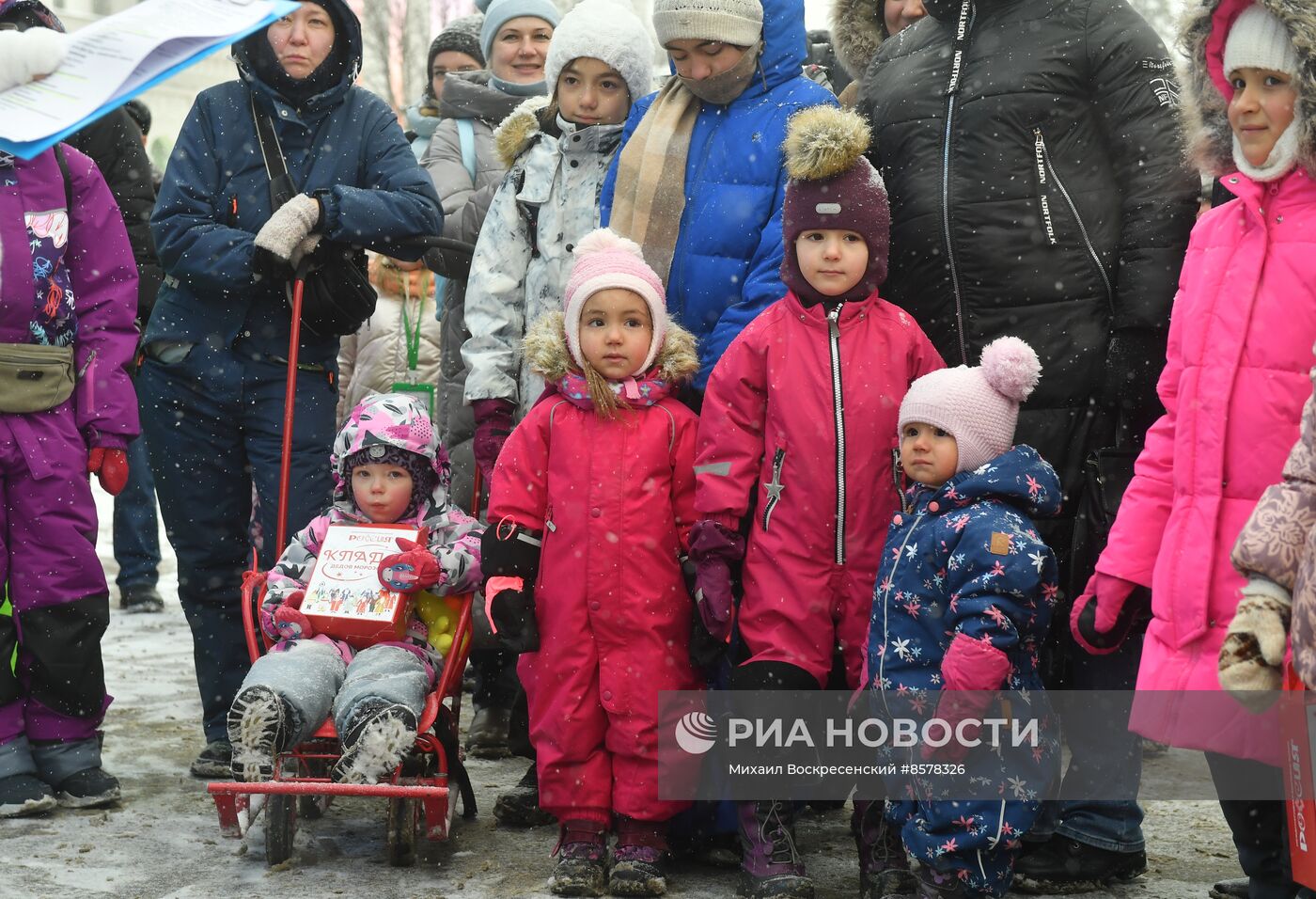 Выставка "Россия". День рождения ставропольского казачьего Деда Мороза