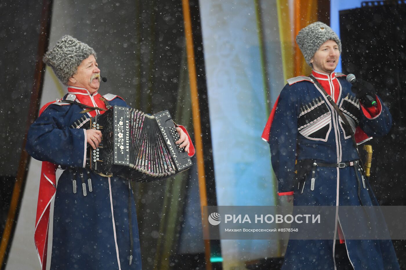 Выставка "Россия". День рождения ставропольского казачьего Деда Мороза