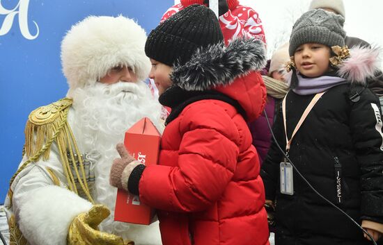 Выставка "Россия". День рождения ставропольского казачьего Деда Мороза