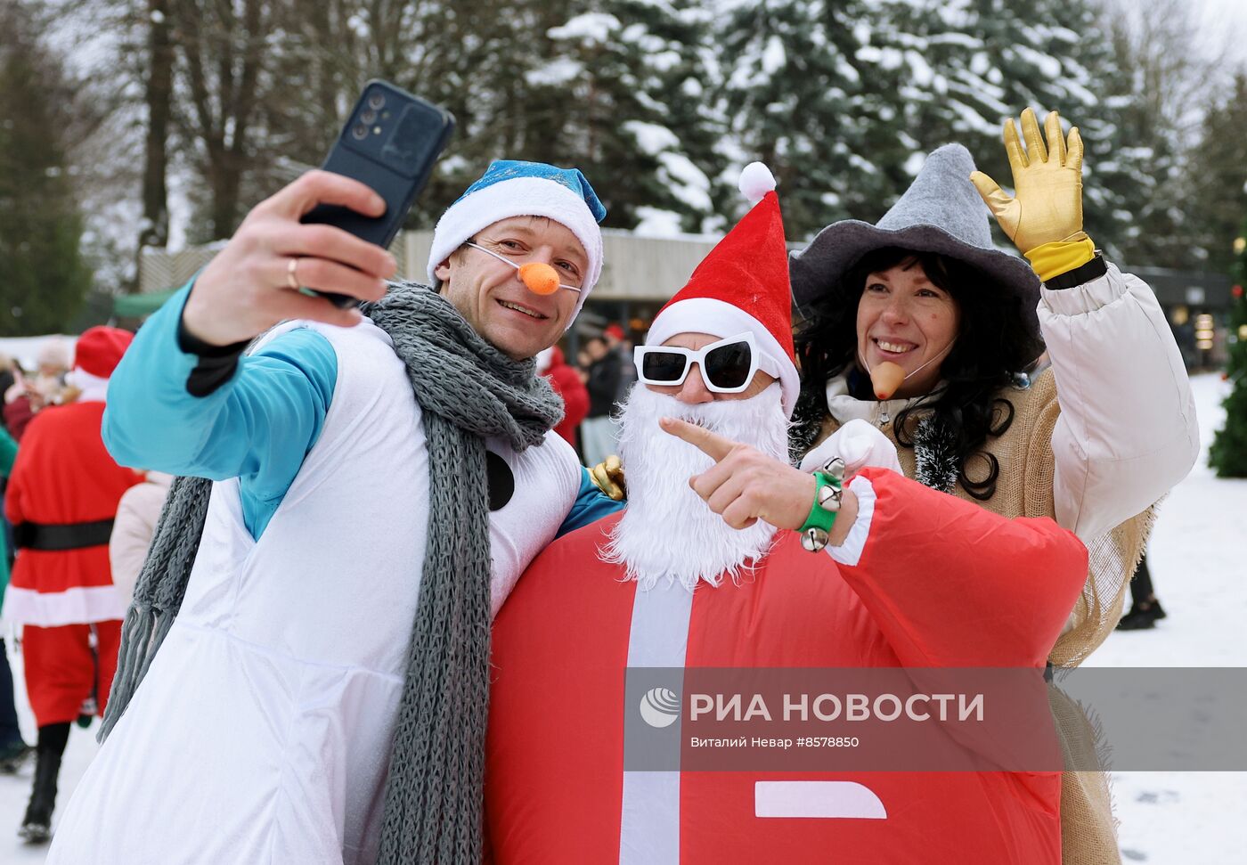 Забег Дедов Морозов в Калининграде