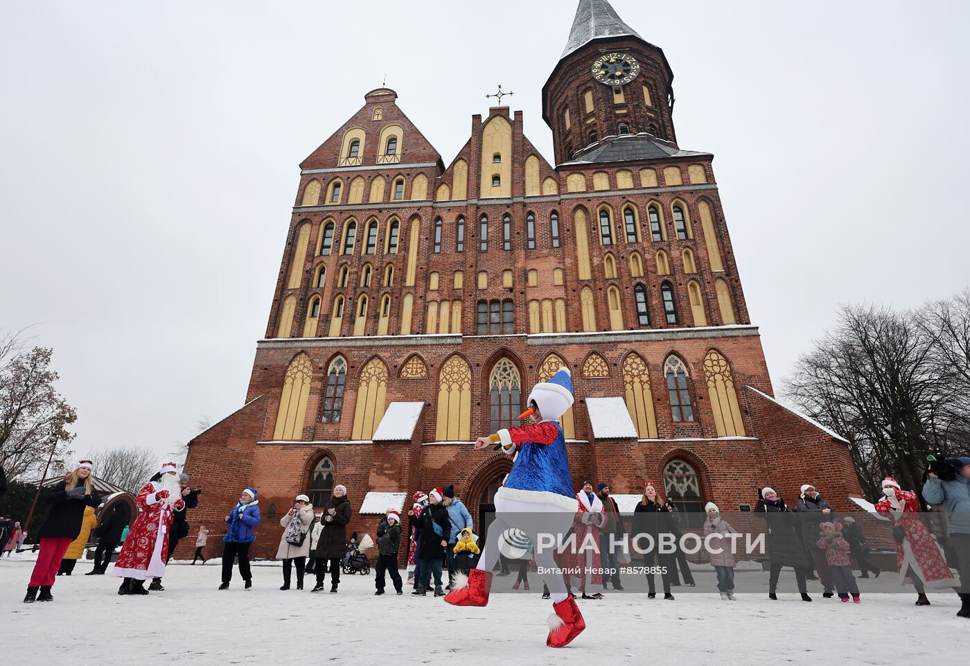 Забег Дедов Морозов в Калининграде