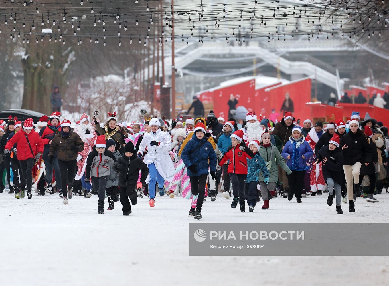 Забег Дедов Морозов в Калининграде