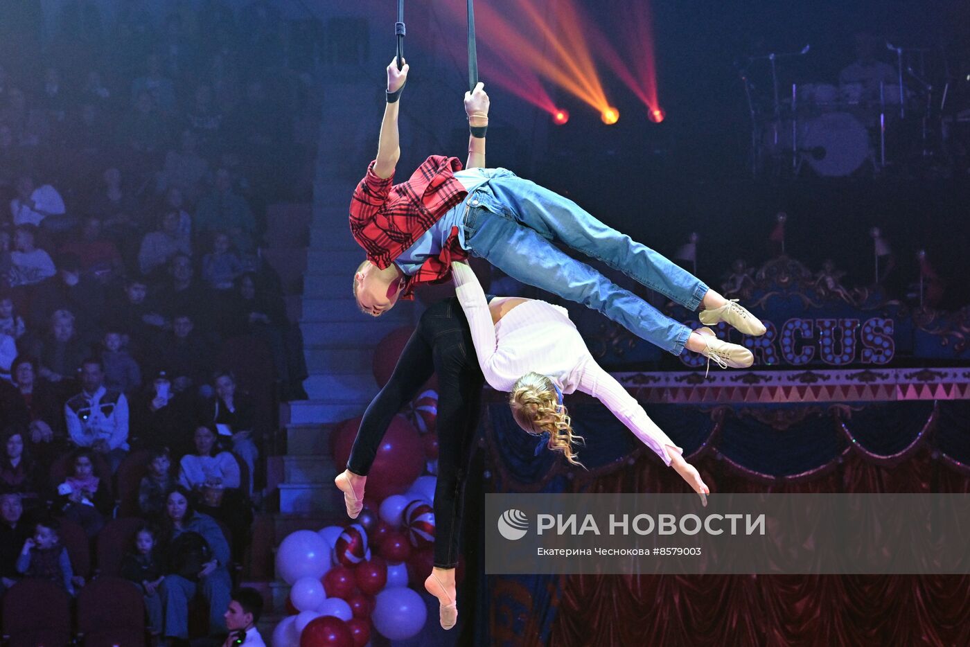 Международный цирковой фестиваль "На языке мира" в Туле