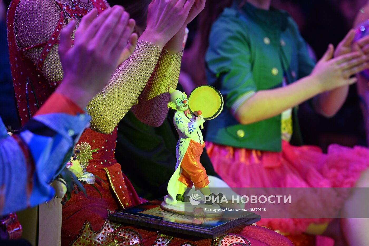 Международный цирковой фестиваль "На языке мира" в Туле