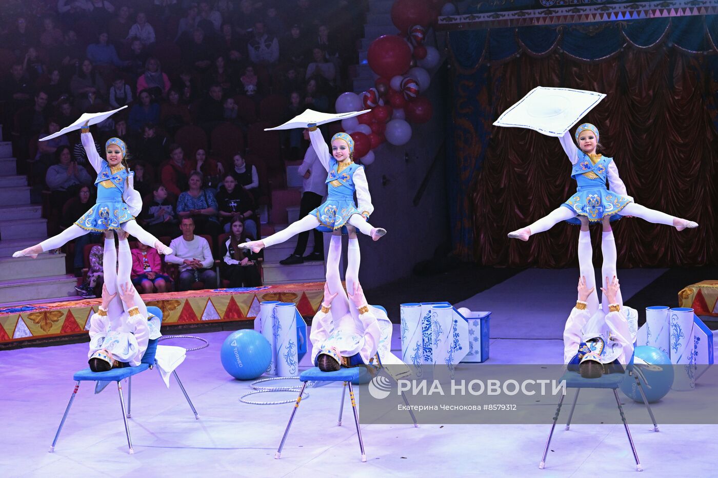 Международный цирковой фестиваль "На языке мира" в Туле