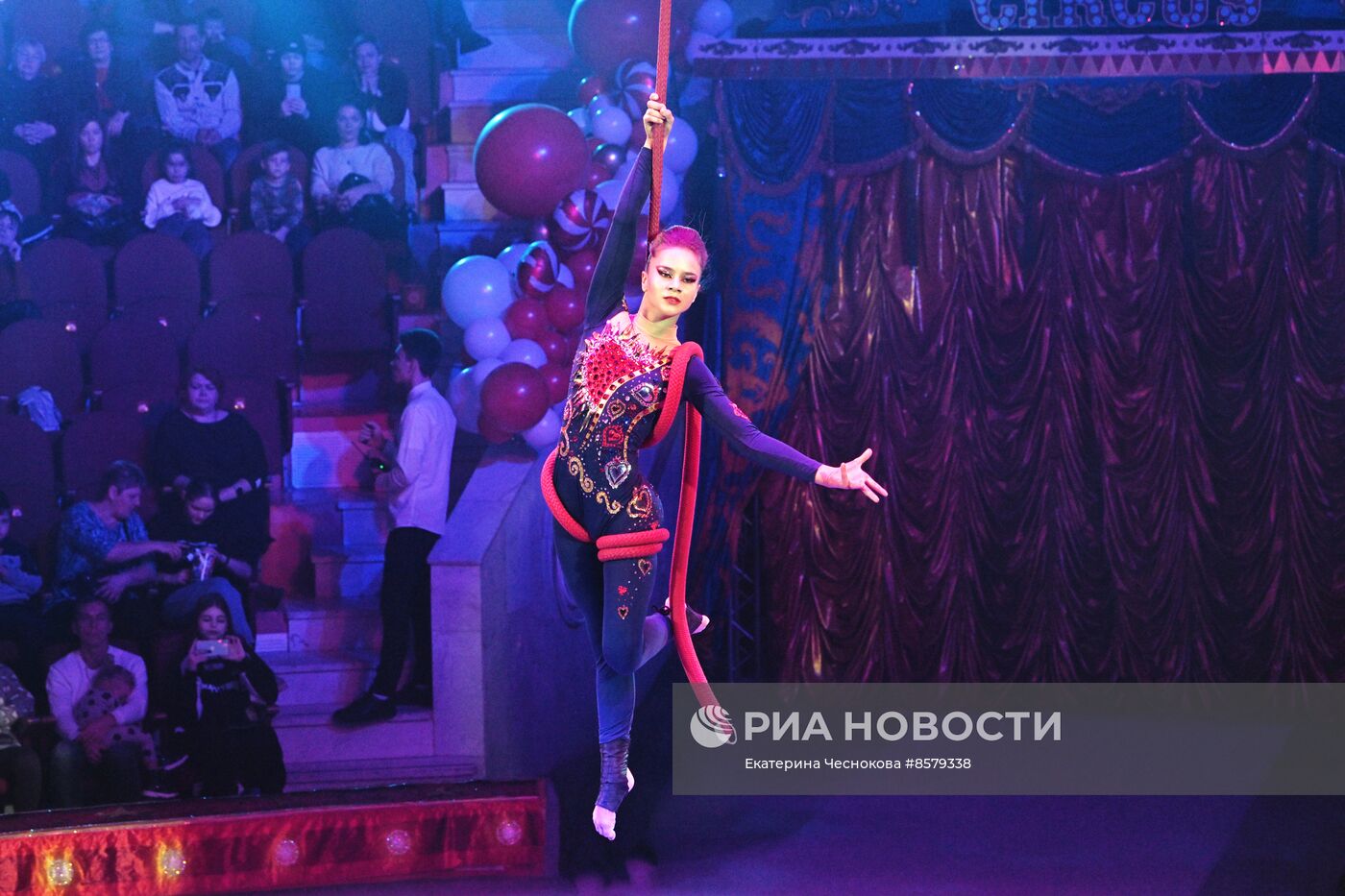 Международный цирковой фестиваль "На языке мира" в Туле