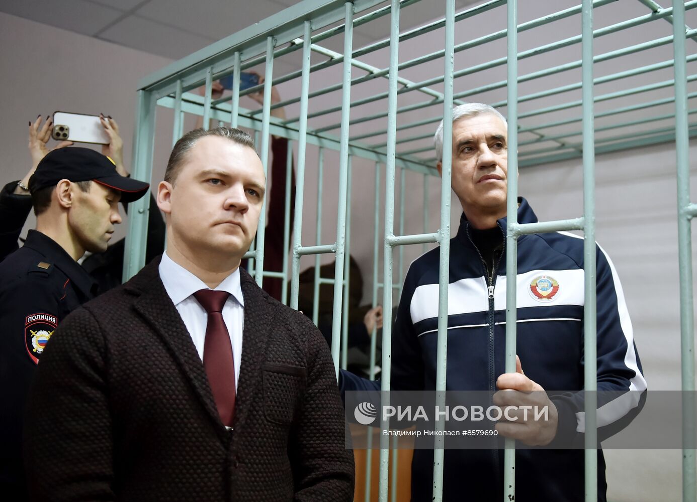 Оглашение приговора по третьему уголовному делу А. Быкова