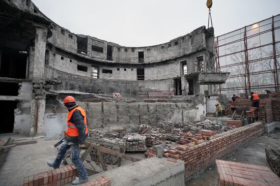 Восстановление Мариупольского драмтеатра