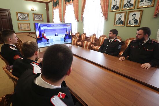 Трансляция "Прямой линии" и большой пресс-конференции президента РФ В. Путина