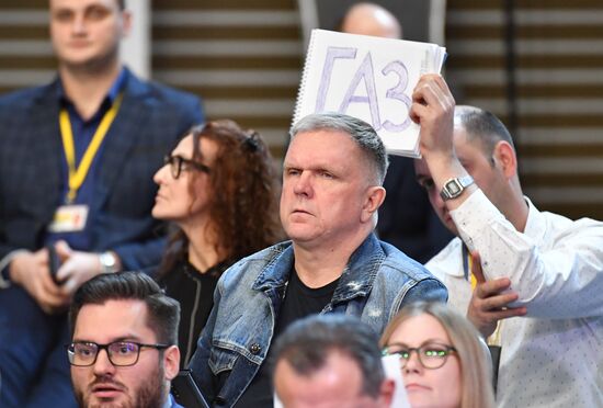 "Прямая линия" и большая пресс-конференция президента РФ В. Путина