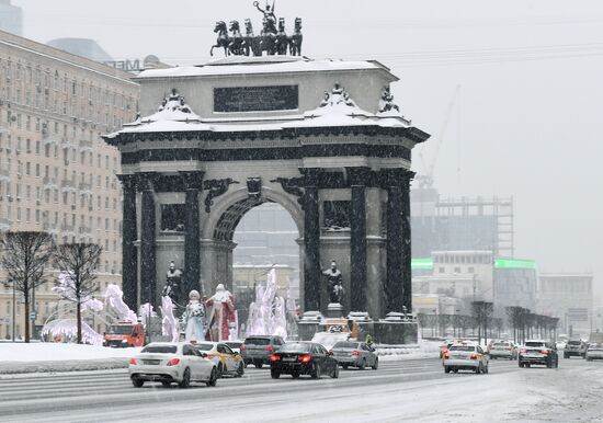 Снег в Москве