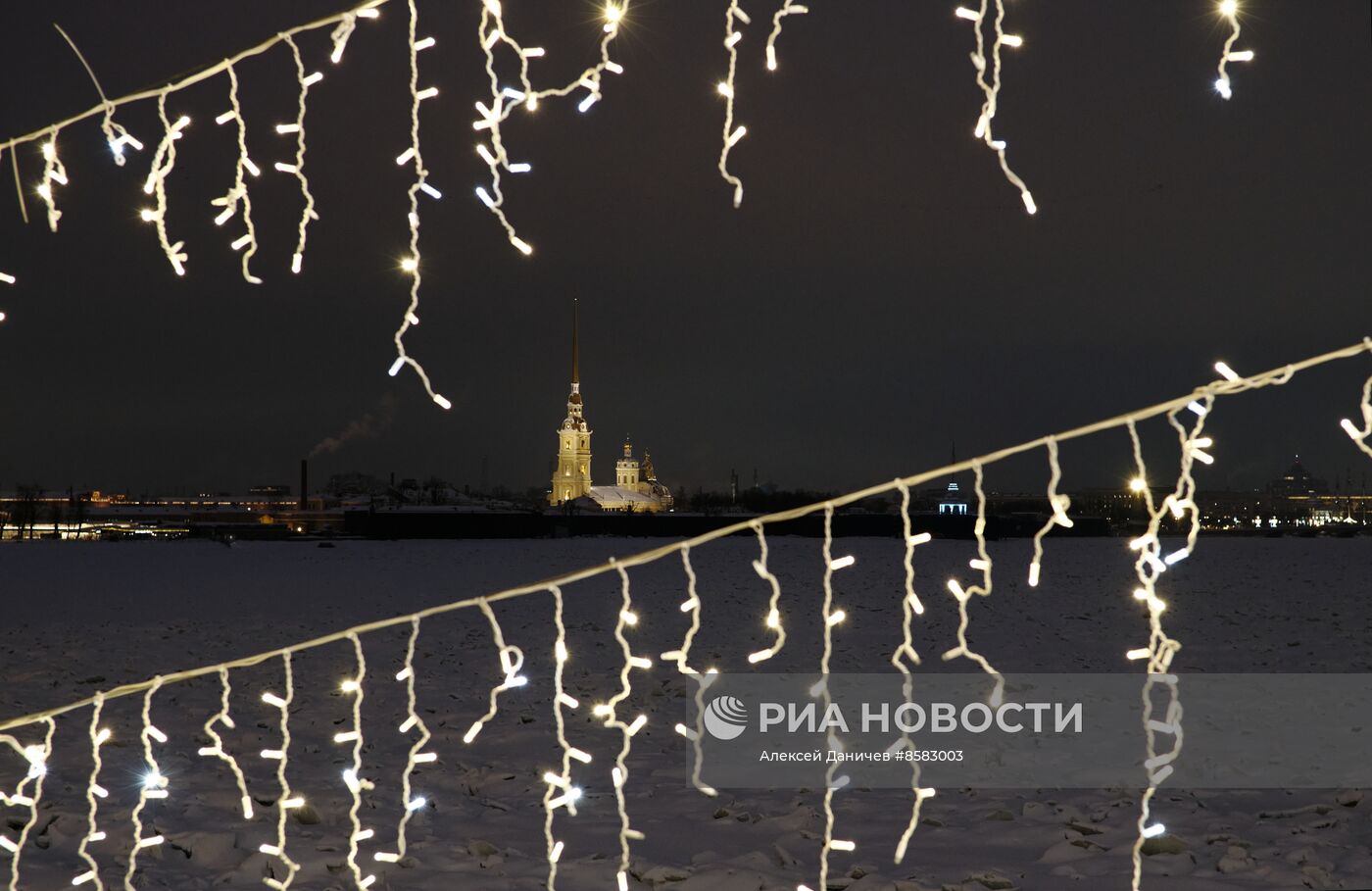 Предновогодний Санкт-Петербург