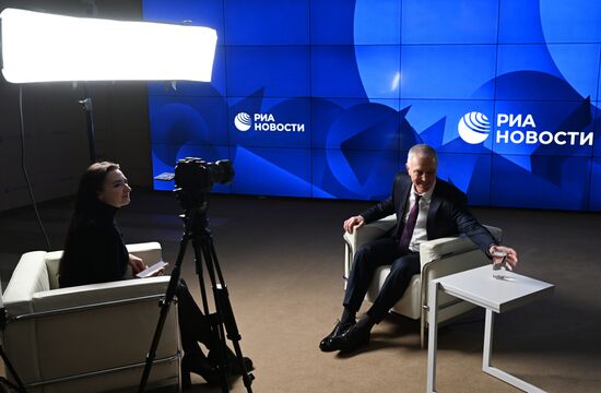 Губернатор Херсонской области В. Сальдо дал интервью РИА Новости