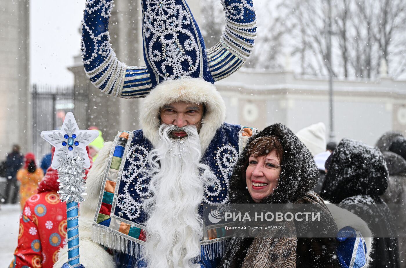 Выставка "Россия". День Деда Мороза: Чысхаан и Эхээ Дьыл (Саха)