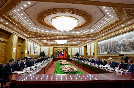 Рабочий визит премьер-министра РФ М. Мишустина в Китай