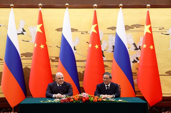 Рабочий визит премьер-министра РФ М. Мишустина в Китай