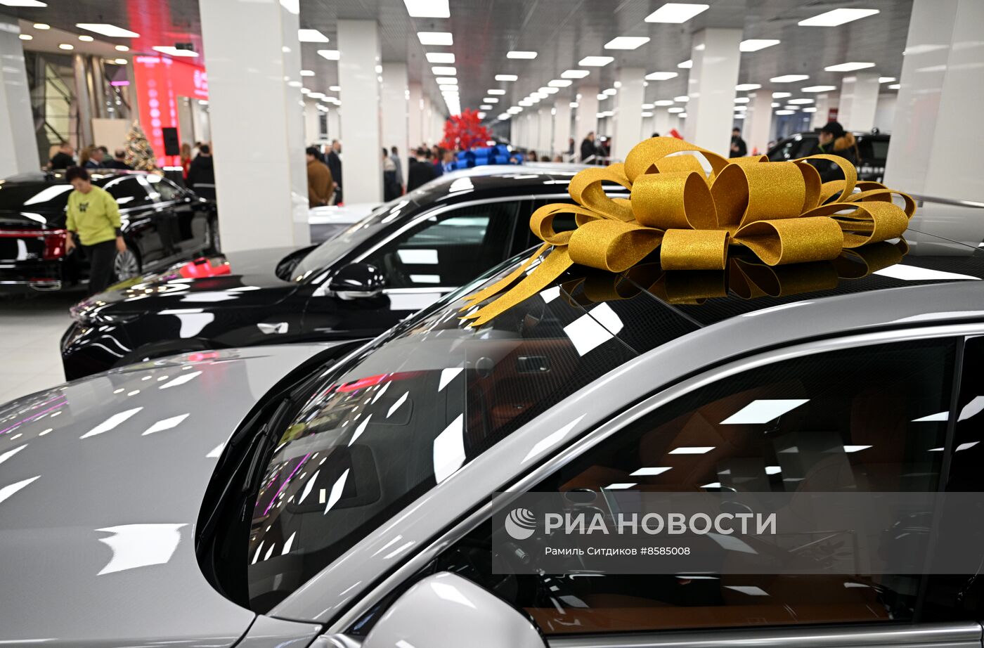 Открытие первого международного центра китайских автомобилей "Москва-Тянья"