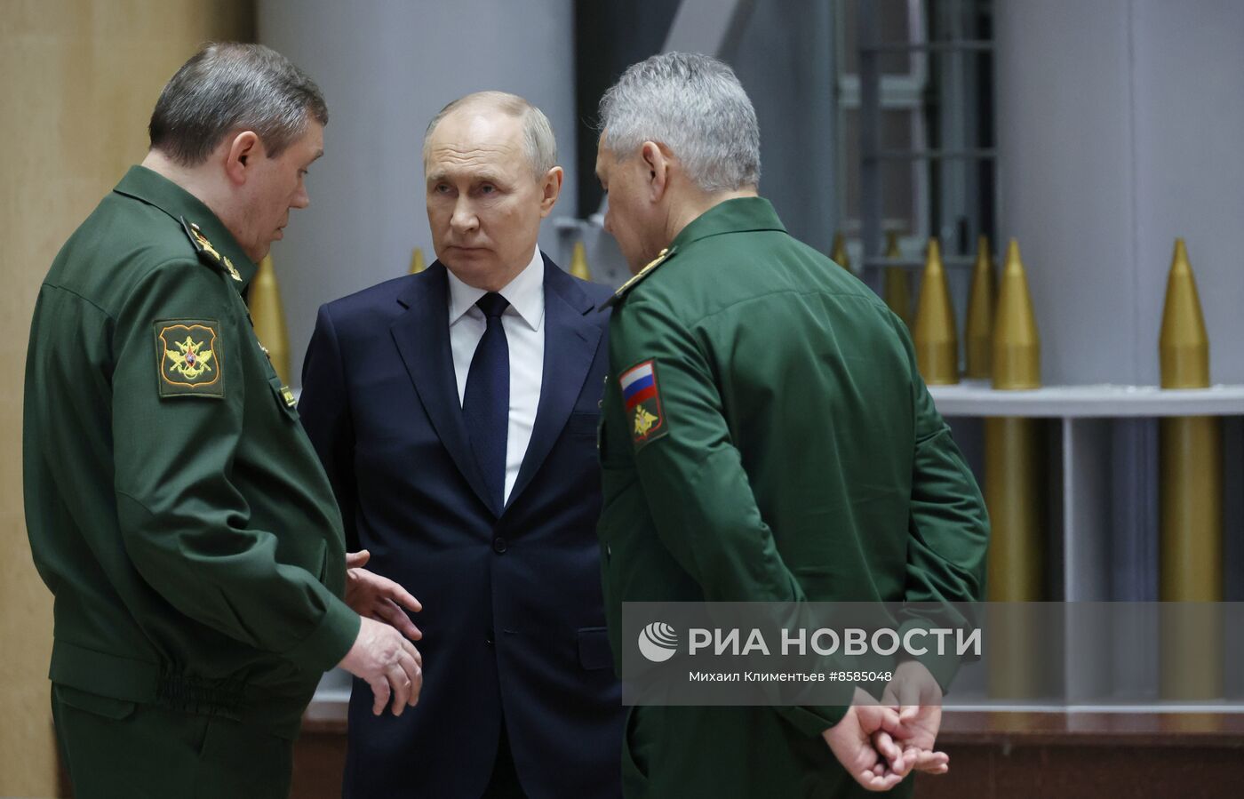 Президент РФ В. Путин принял участие в заседании коллегии Минобороны РФ