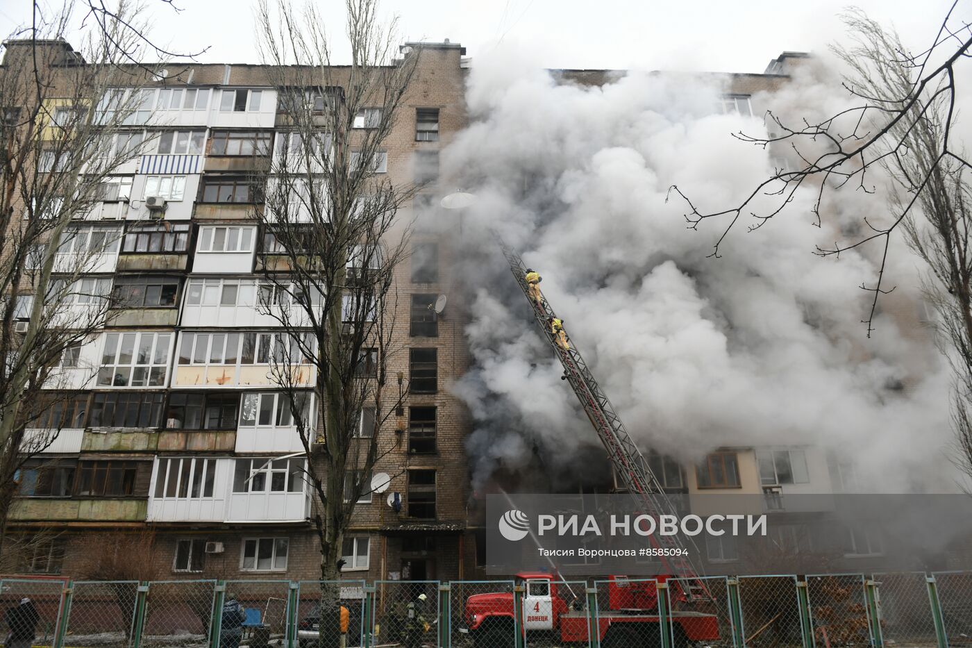 Жилой дом в Киевском районе Донецка подвергся обстрелу со стороны ВСУ