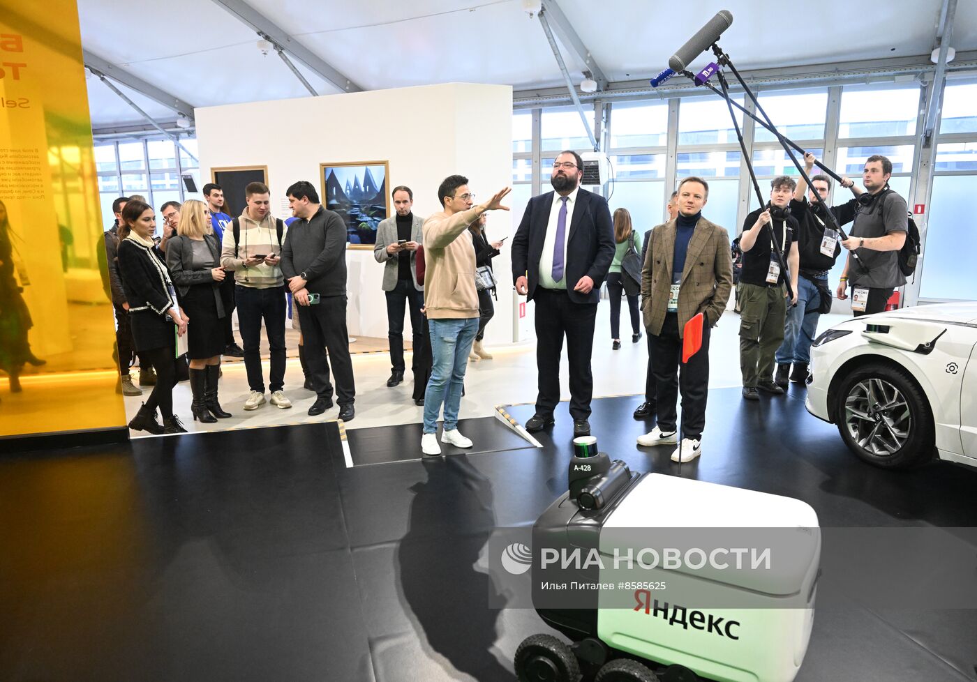 Выставка "Россия". Зимнее открытие павильона "Мир Цифры" и тестовой зоны 5G