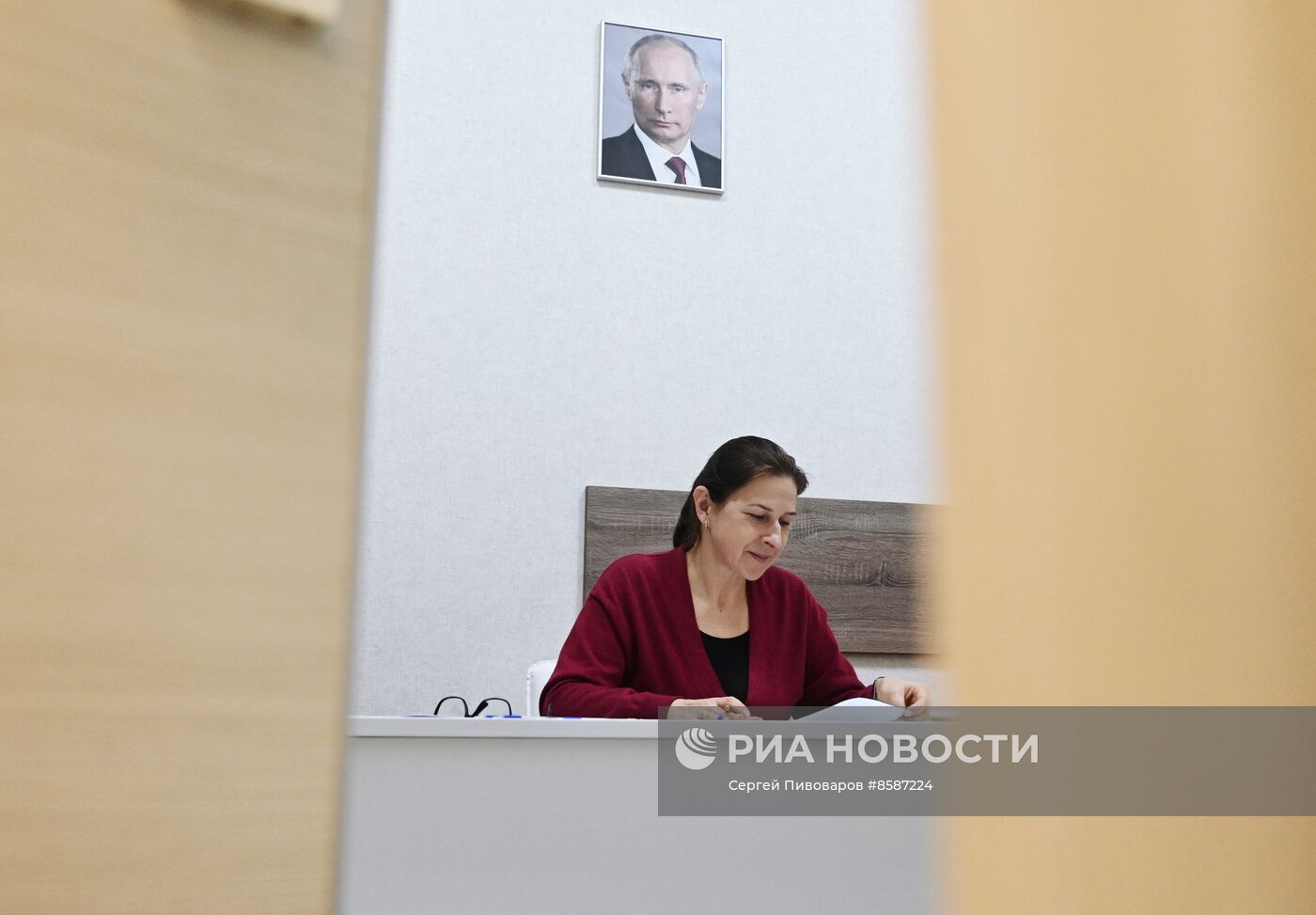 Открытие региональных избирательных штабов поддержки кандидата в президенты РФ В. Путина