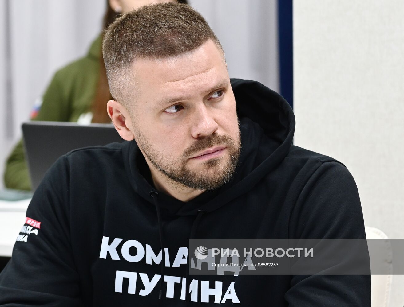 Открытие региональных избирательных штабов поддержки кандидата в президенты РФ В. Путина