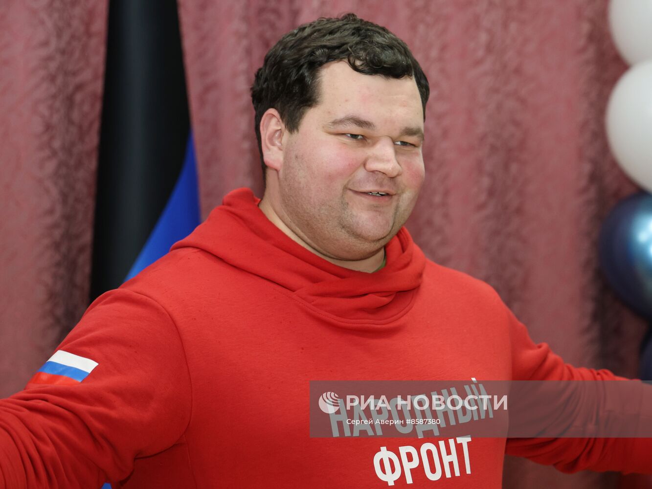 Открытие региональных избирательных штабов поддержки кандидата в президенты РФ В. Путина