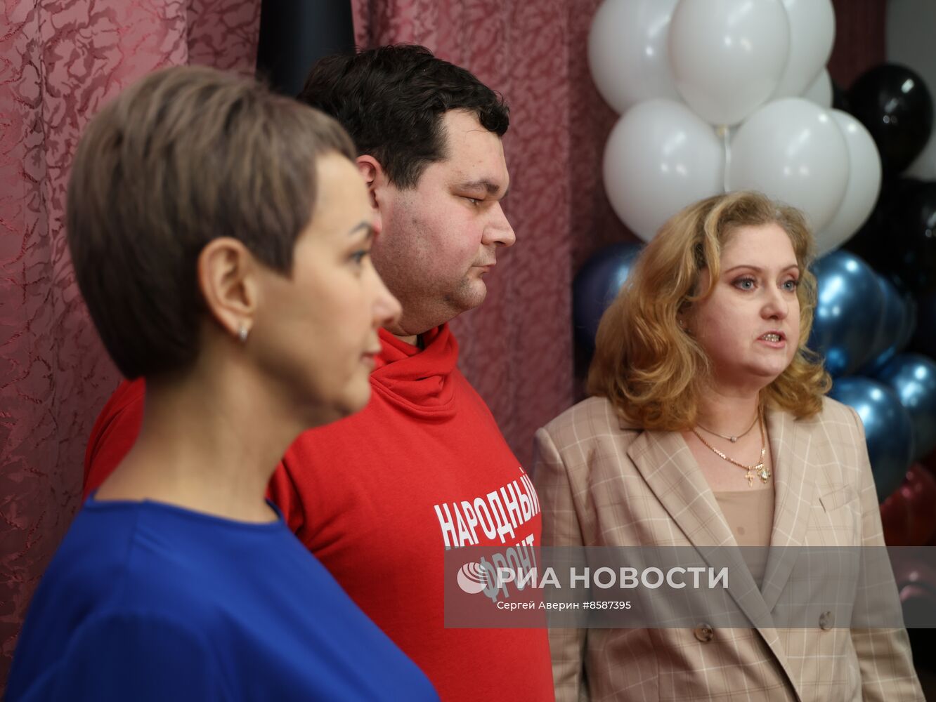 Открытие региональных избирательных штабов поддержки кандидата в президенты РФ В. Путина